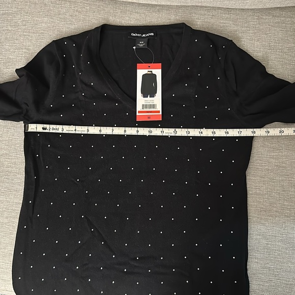 💎 NWT!! DKNY rhinestone polkadot v neck sweater - Picture 15 of 16